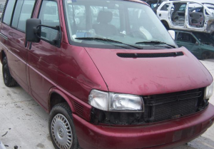 VW Caravelle 2.4 d