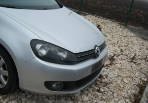 VW Golf 1.6 i