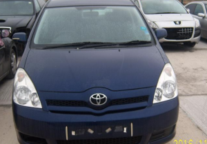 Toyota Corolla Verso 1.6 i