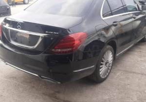 Mercedes-Benz C 220