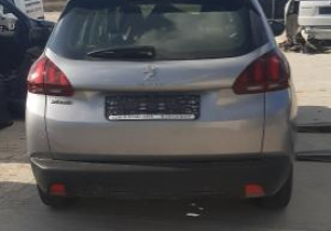 Peugeot 2008 1.2i